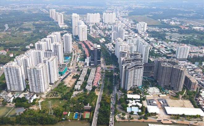 Đường Nguyễn Hữu Thọ. Ảnh: Anh Tú