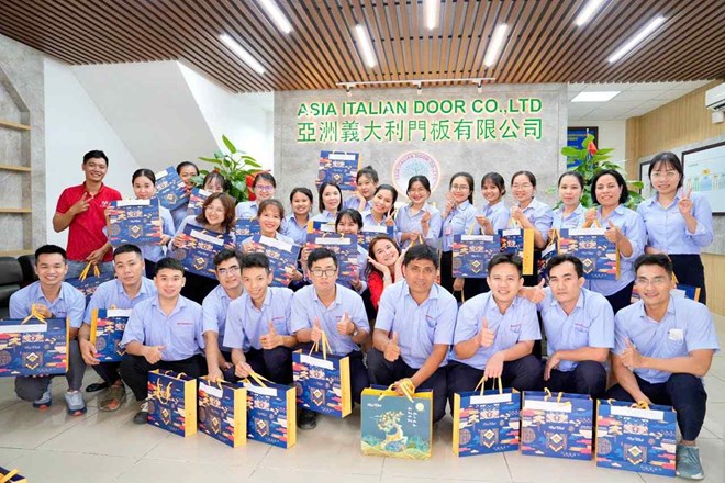 Công ty ở TPHCM tăng lương cơ bản cho 1.000 lao động