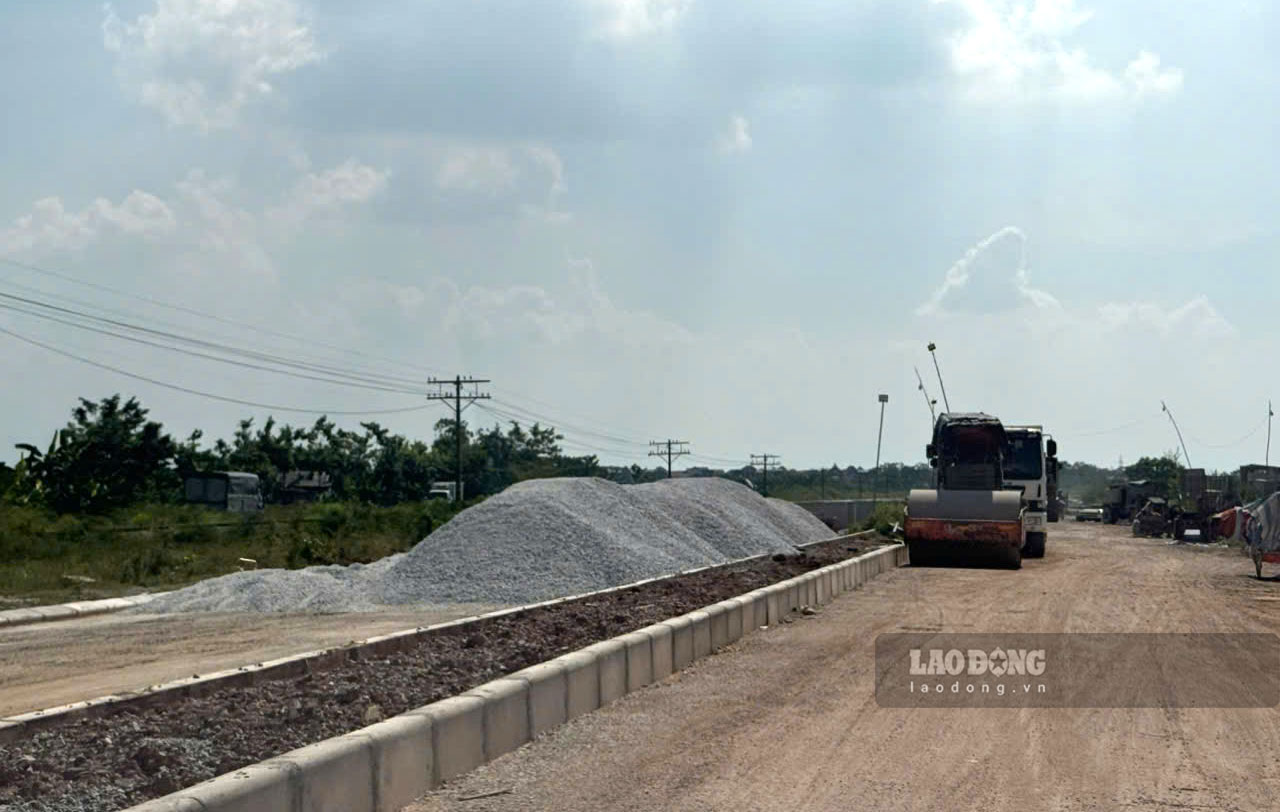 Đoạn qua tỉnh Phú Thọ dài khoảng 99,1km, đi qua 20 xã, phường, với điểm đầu tại xã Đan Thượng và điểm cuối tại phường Phúc Yên
