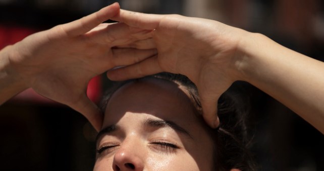 Ánh sáng giúp đồng bộ chu kỳ ngủ - thức, tăng sự tỉnh táo. Ảnh: Thùy Dương