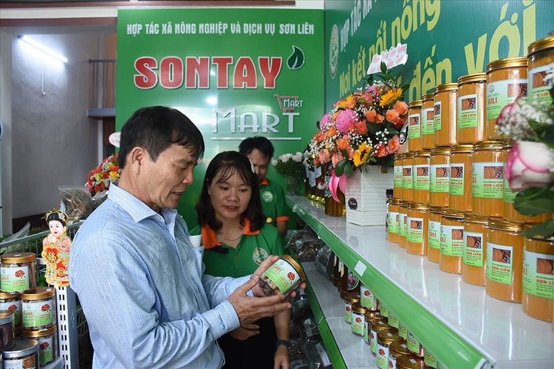 Sản phẩm OCOP cần tạo dấu ấn bằng sự độc đáo, những câu chuyện gắn với văn hóa vùng miền và bằng chính thương hiệu. Ảnh: Tuệ Lâm