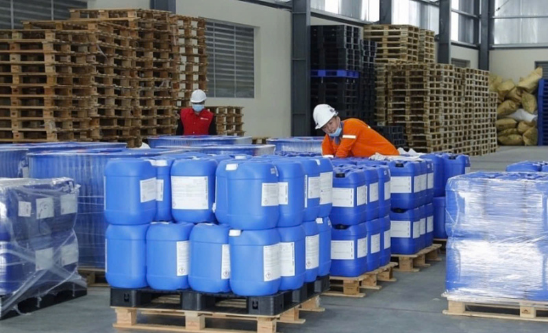 Tập đoàn Hóa chất Việt Nam đề nghị siết hàng kém chất lượng để bảo vệ thị trường và duy trì dư địa tăng trưởng của nhóm vật tư đầu vào. Ảnh minh hoạ