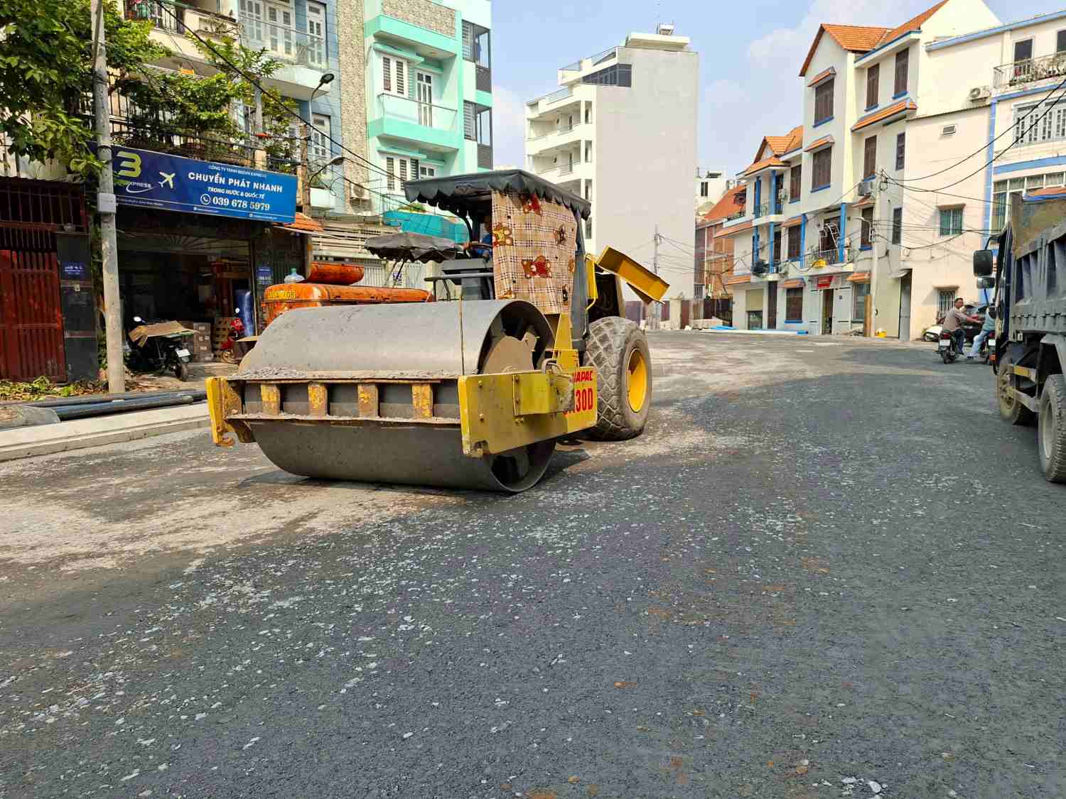 Khẩn trương hoàn thiện tuyến đường trên kênh A41.