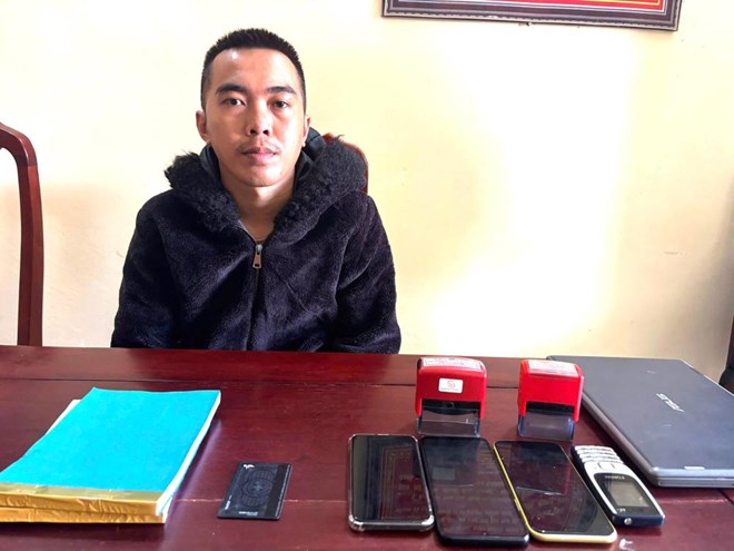 Lừa đảo qua Facebook, Zalo hơn 1 tỉ đồng, đối tượng bị bắt giữ