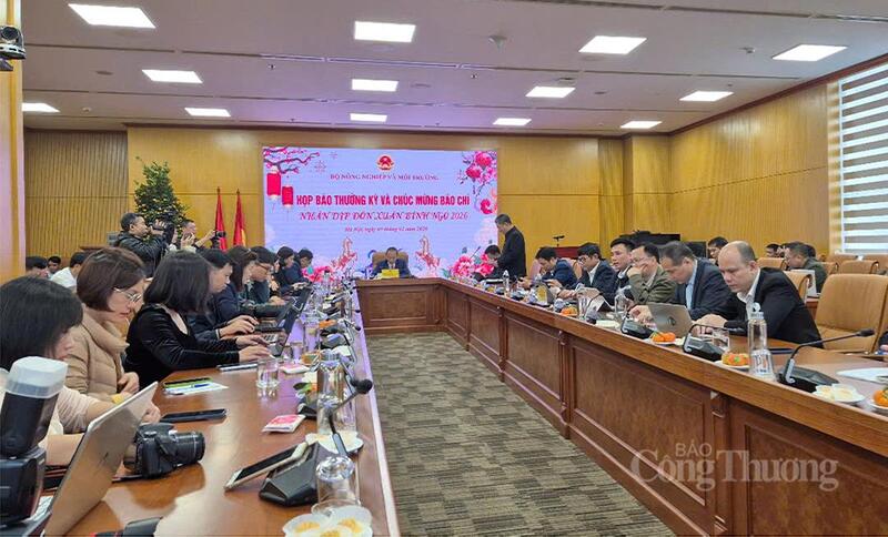 Họp báo thường kỳ tháng 1 do Bộ Nông nghiệp và Môi trường tổ chức sáng 5/2. Ảnh: N.H
