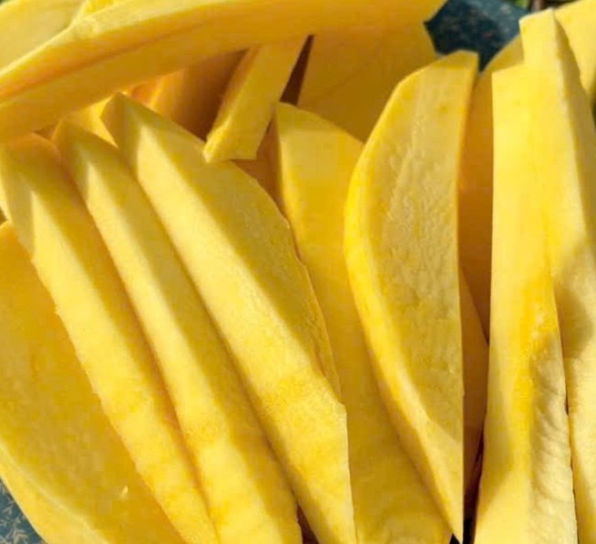 Giảm mỡ máu, ổn định đường huyết được hỗ trợ bằng cách ăn xoài đúng thời điểm