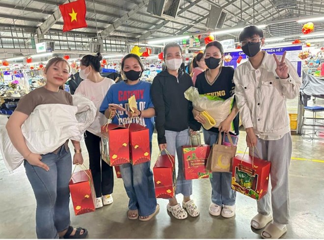 Người lao động TBS An Giang đón Tết ấm áp, đủ đầy
