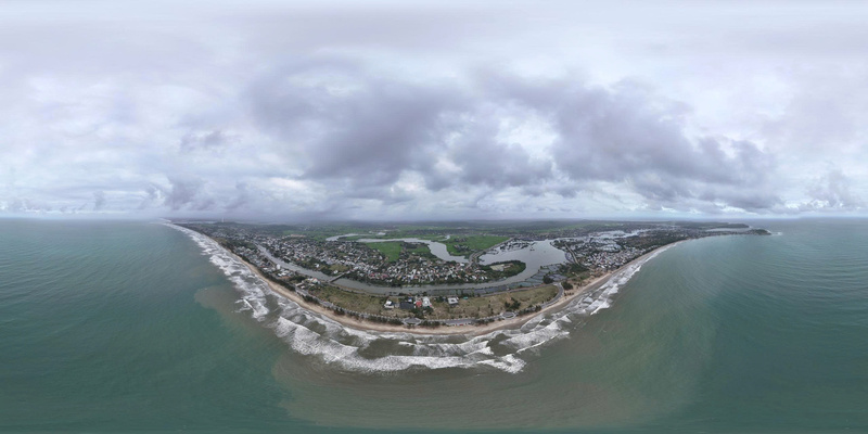 Phố đi bộ ven biển Mỹ Khê chính thức mở trước tết Bính Ngọ, tạo không gian sinh hoạt, du lịch và dịch vụ về đêm cho địa phương. Ảnh: Nguyễn Dương