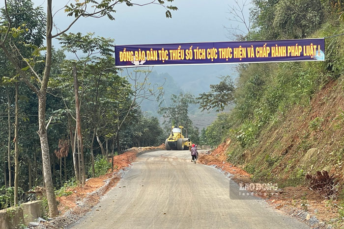 Do chậm tiến độ liên tục, nhà thầu đã bị phạt hơn 309 triệu đồng. Ảnh: Đinh Đại