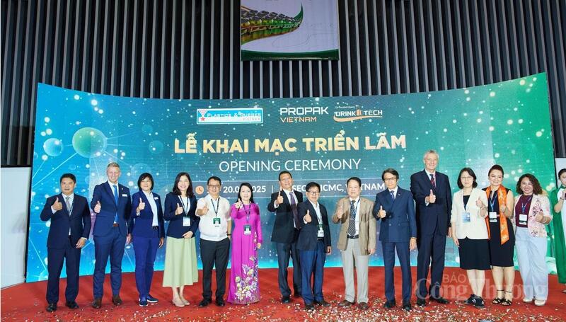 Lễ khai mạc triển Lãm Propak Vietnam 2025.