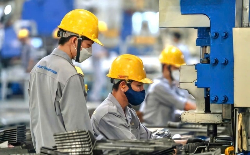 Gia tăng hàm lượng công nghệ là yếu tố quyết định đến sức cạnh tranh của sản phẩm cũng như doanh nghiệp. Ảnh: KT