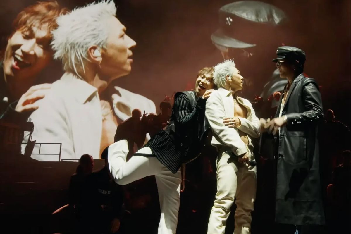 Big Bang tái xuất ở Coachella 2026. Ảnh: cắt từ video