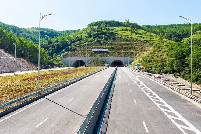 Cao tốc Quảng Ngãi - Hoài Nhơn vận hành từ 29.4, chưa thu phí