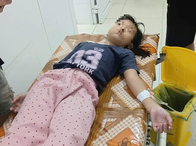Xử phạt tiệm bánh mì ở Nghệ An sau vụ 64 người bị ngộ độc