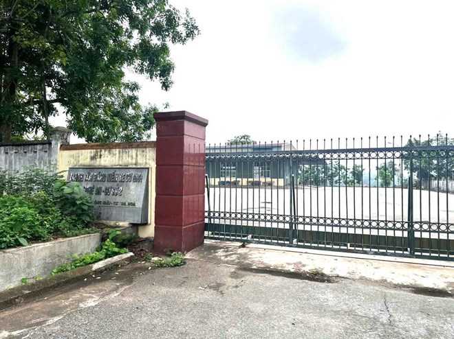 Trung tâm đăng kiểm đóng cửa nhiều năm, người dân đi xa vất vả