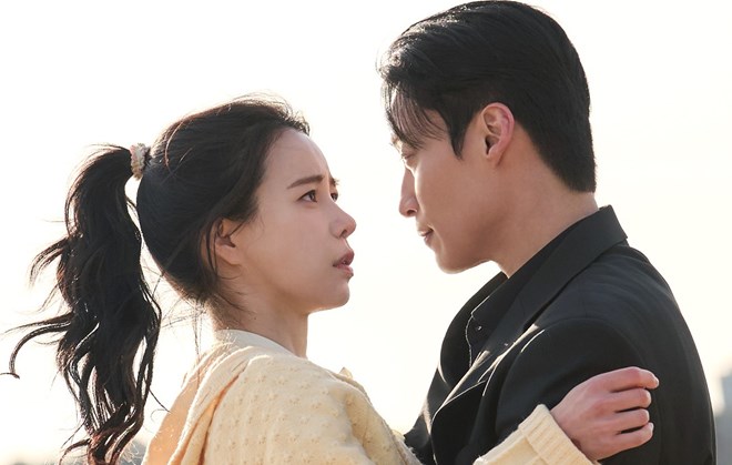 Phim của Lim Ji Yeon, Heo Nam Jun ghi điểm nhờ diễn xuất