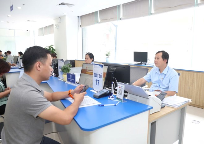 Thủ tướng yêu cầu tiếp tục cắt giảm thực chất thủ tục hành chính