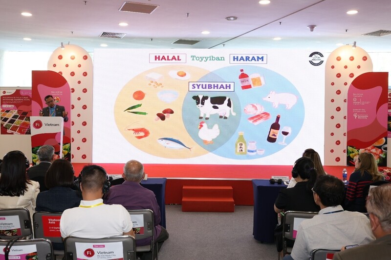 Hội thảo Halal Day @ Fi Vietnam 2026 thu hút sự quan tâm của đông đảo doanh nghiệp tìm kiếm cơ hội tham gia thị trường Halal toàn cầu.