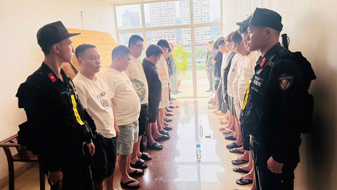 Công an Lào Cai bắt 19 đối tượng lừa đảo xuyên quốc gia hoạt động chui trong khách sạn