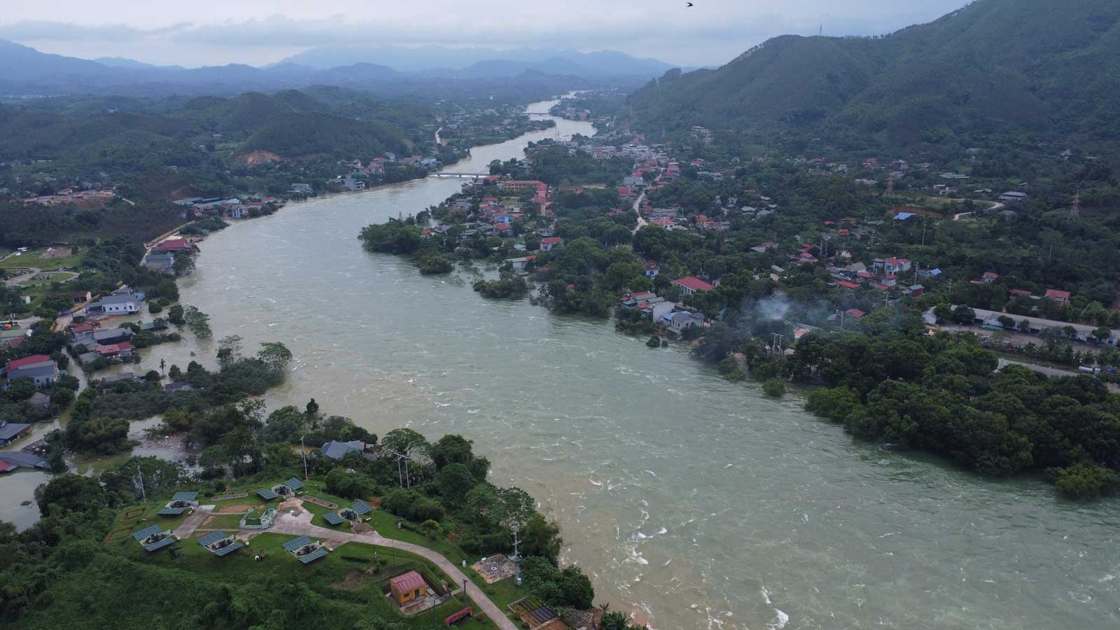 Tỉnh Lào Cai triển khai nhiều giải pháp bảo đảm an ninh nguồn nước, an toàn hồ chứa, hướng tới sử dụng hiệu quả và bền vững tài nguyên nước. Ảnh: Trần Bùi
