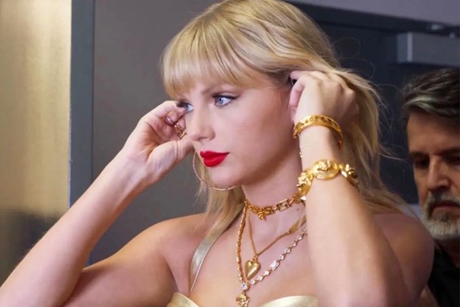 Túi không khí tại đám cưới của Taylor Swift được rao bán với giá 50.000 USD