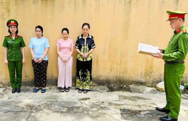 Thủ đoạn tinh vi trong đường dây buôn lậu kim cương xuyên quốc gia