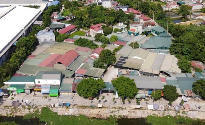 Khu chợ hoạt động không phép nhiều năm ở Thanh Hóa
