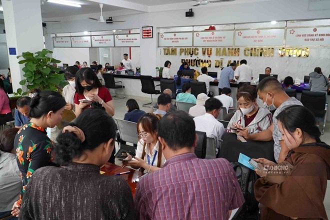 Xã hội hóa hỗ trợ giải quyết thủ tục hành chính để phục vụ người dân tốt hơn