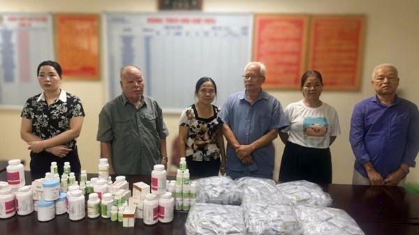 Công an Hà Nội khởi tố 2 đối tượng sản xuất thuốc Đông y giả