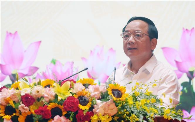 Đồng chí Trịnh Văn Quyết, Ủy viên Bộ Chính trị, Bí thư Trung ương Đảng, Trưởng Ban Tuyên giáo Trung ương, Phó Trưởng Ban Thường trực Ban Chỉ đạo 35 Trung ương dự và chỉ đạo Hội nghị.