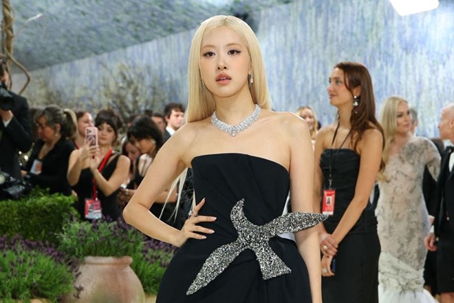 Phản ứng của Rosé khi được hỏi về khả năng có thành viên Blackpink muốn rời nhóm