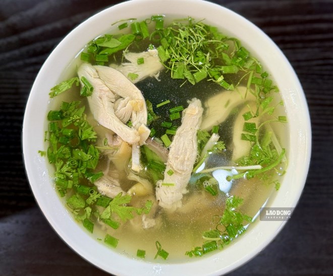 Cách làm miến gà ít calo cho bữa trưa giảm cân