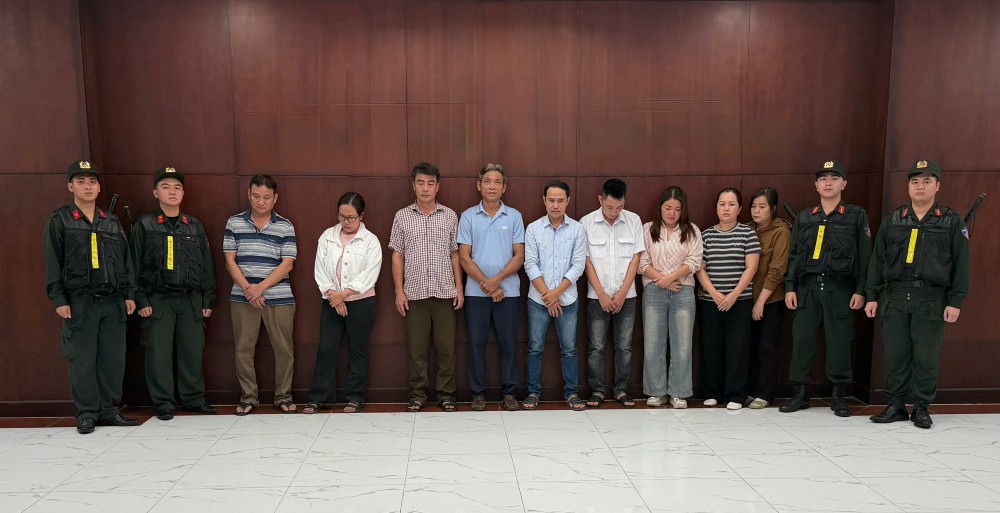 Công an TPHCM khởi tố, bắt tạm giam 9 bị can để điều tra đường dây sử dụng chất cấm Salbutamol trong chăn nuôi heo. Ảnh: Công an TPHCM