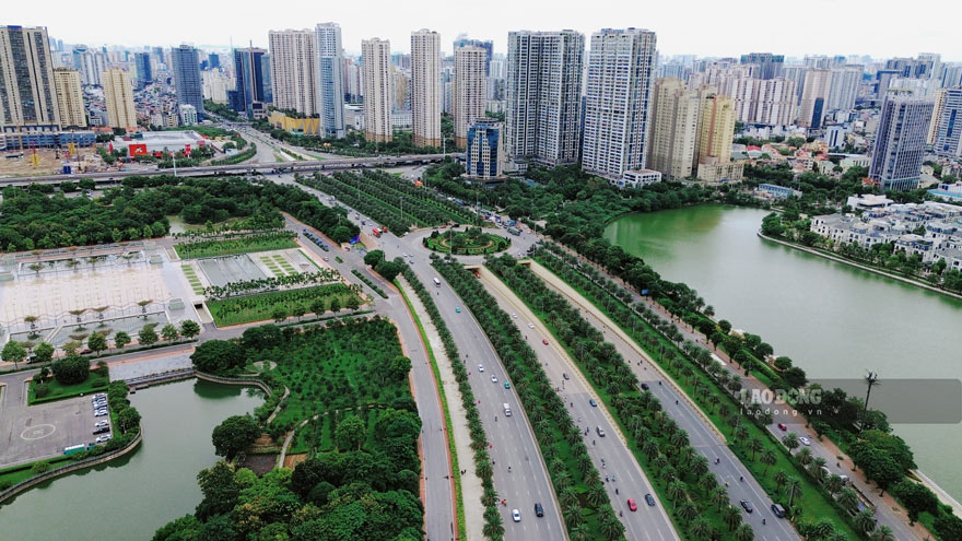 nằm ở phía