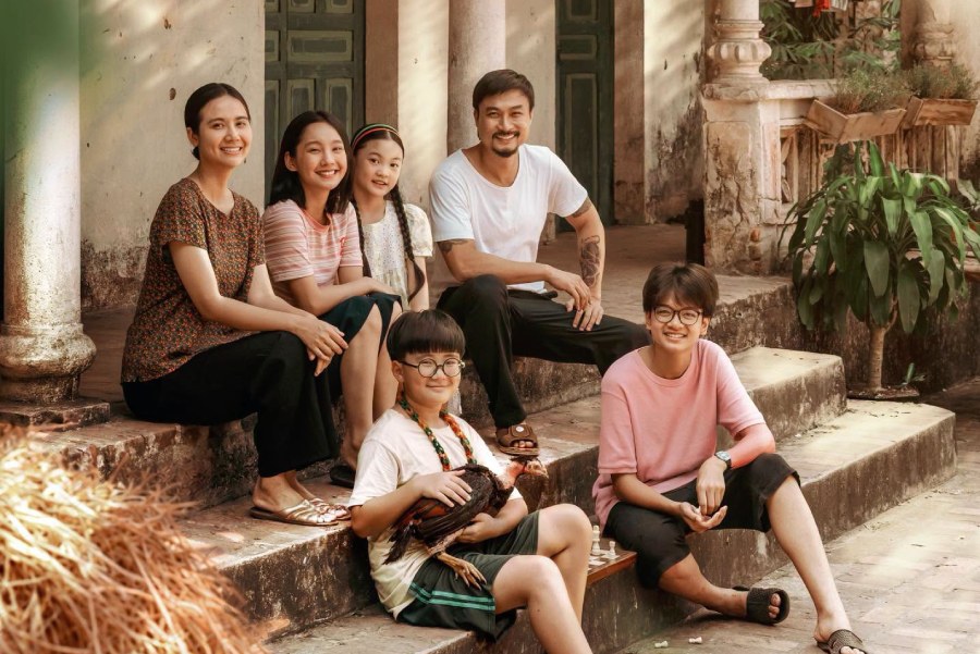 Nhiều khán giả kỳ vọng vào diễn xuất của Huyền Lizzie trong những tập tiếp theo của “Căn nhà không mái che“. Ảnh: VFC