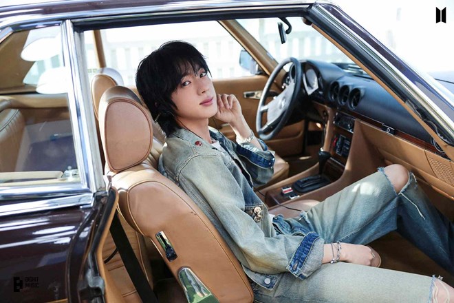 Jin (BTS) thắng lớn tại lễ trao giải Tây Ban Nha với 5 giải thưởng