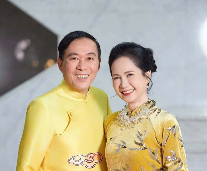 NSND Lan Hương nói về những lời đồn chia tay Đỗ Kỷ