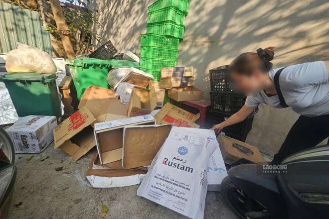 Phát hiện hộp thịt trâu Ấn Độ gần bếp ăn bán trú: Sở GDĐT Hà Nội chỉ đạo xác minh